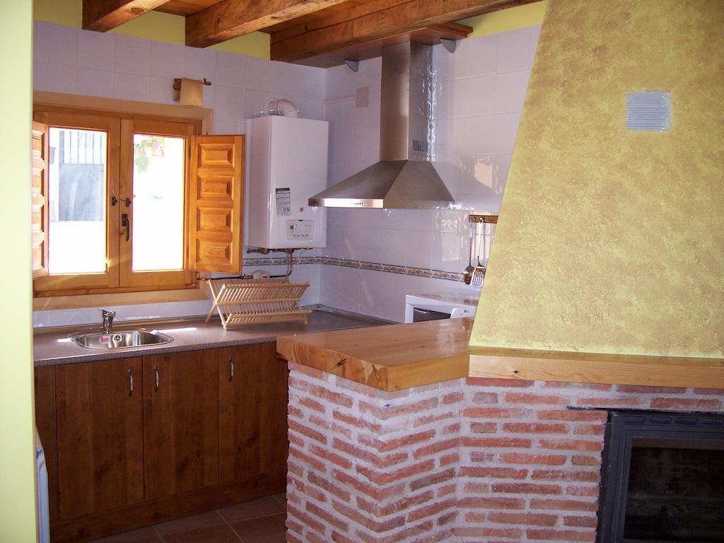 Los Camarotes Cervera de Buitrago Room photo