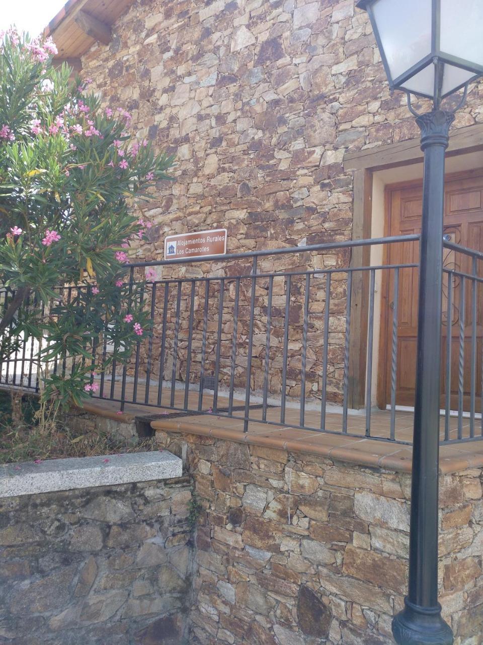 Los Camarotes Cervera de Buitrago Exterior photo